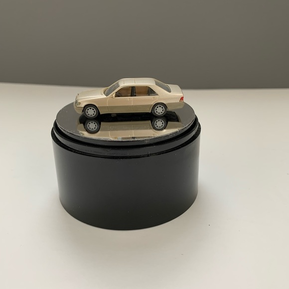 1:87 Herpa Mercedes Benz S-class - Picture 4 of 8